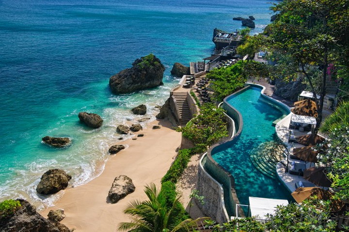 Бассейн с видом на океан. Отель Ayana Resort and Spa Bali, Джимбаран, о. Бали, Индонезия
