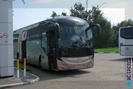 Наше путешествие началось в Москве от Бородинской панорамы. Сборная группа заняла места в  приличном итальянском автобусе Iveco. Автобусный тур в Беларусь