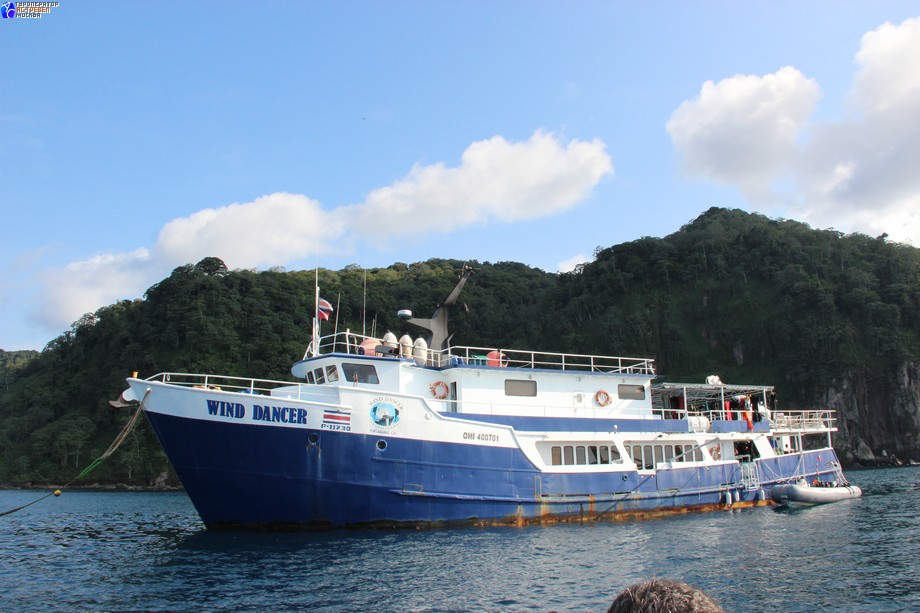 Дайв-сафари к острову Кокос (Коста-Рика), сафарийная яхта Wind Dancer