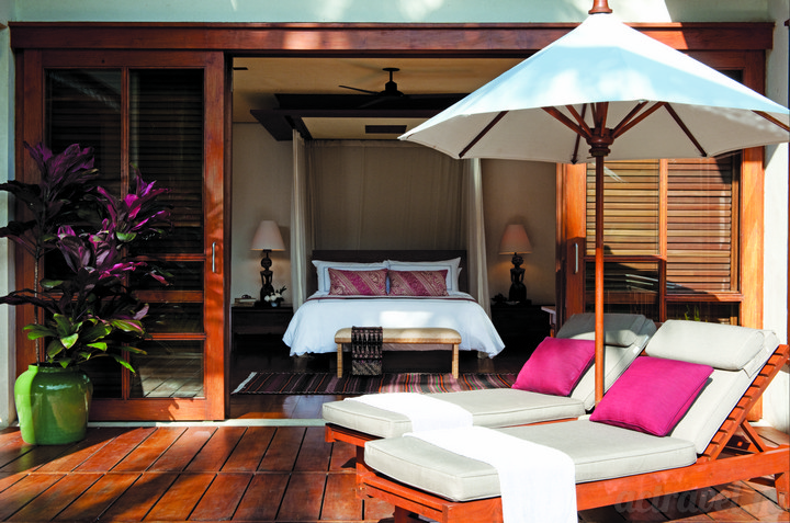 Спальня виллы. Отель Four Seasons Resort Bali at Sayan