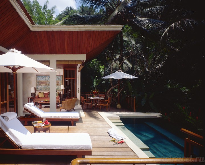 Villa Plunge Pool. Отель Four Seasons Resort Bali at Sayan
