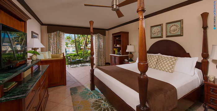 Номер French Village One Bedroom Concierge Suite отеля Beaches Turks & Caicos