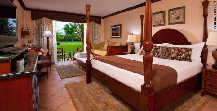 Номер French Village Luxury Walkout Room отеля Beaches Turks & Caicos