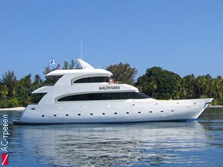 Яхта Maldiviana