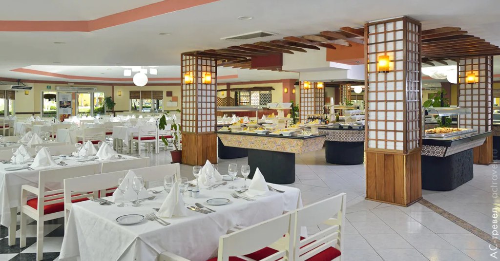 Ресторан в отеле Meliá Las Antillas