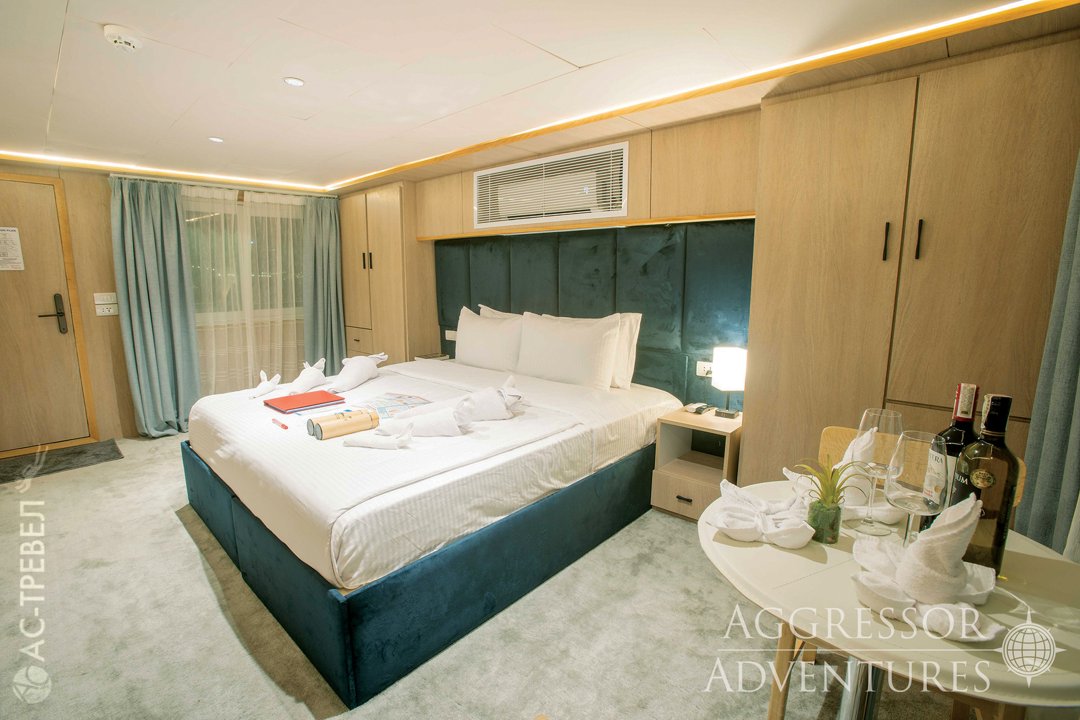 Каюта с балконом на яхте Philippines Aggressor II