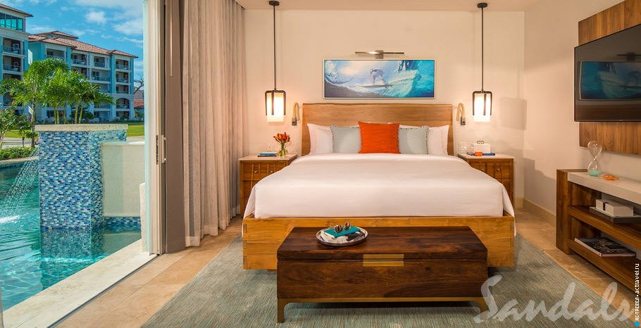 Номер Millionaire Crystal Lagoon Swim-up Butler One Bedroom Suite w/ Patio Tranquility Soaking Tub в отеле Sandals Royal Barbados
