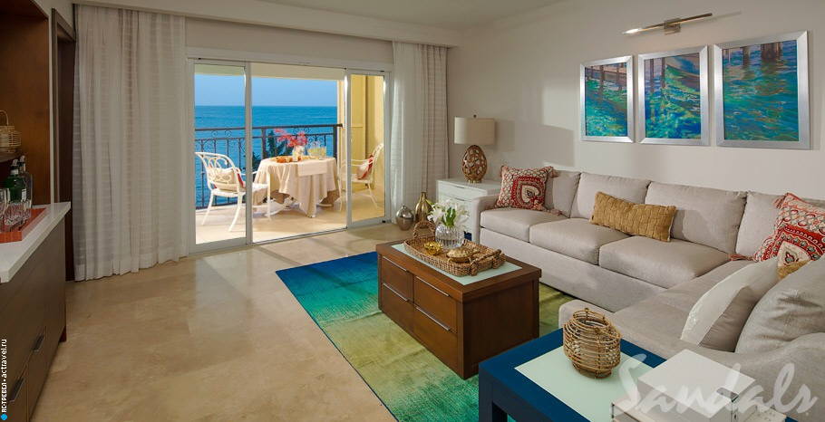 Номер Italian Beachfront One Bedroom Butler Suite отеля Sandals South Coast