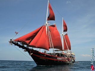 Яхта Maldives Siren